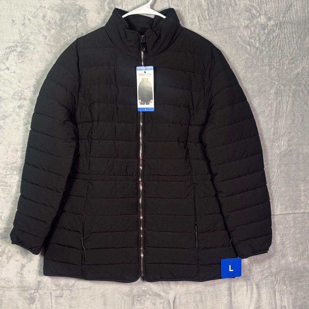 NWT New Nautica Black Water Resistant Comfort Stretch Puffer Size Large
